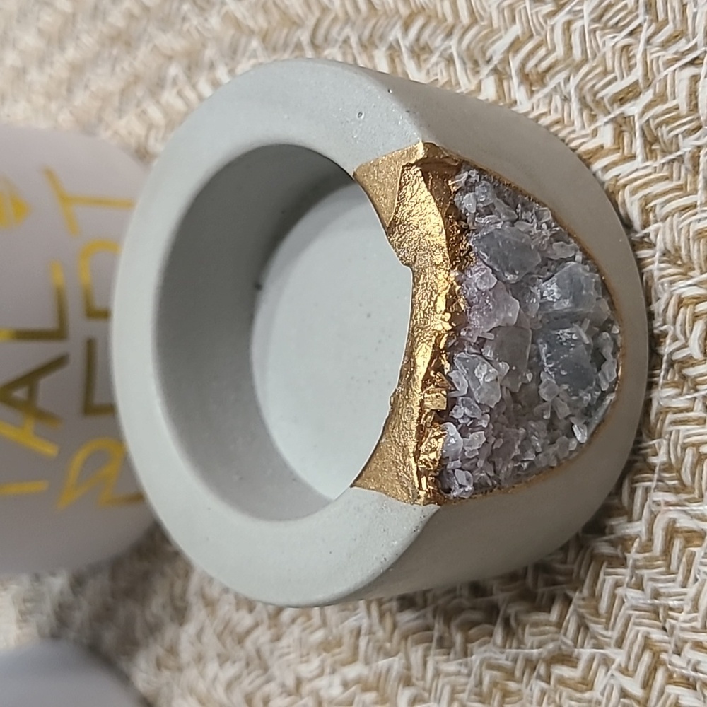 Decorative White Crystal Tealight Holders with Gold Accent - Picture 4 of 7